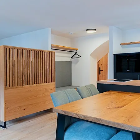 Neumeier Arpartments Apartment *